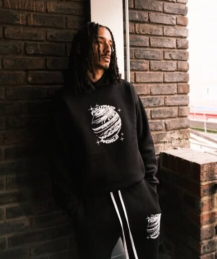 FULLYPAID WORLD TRACKSUIT WHITE LOGO